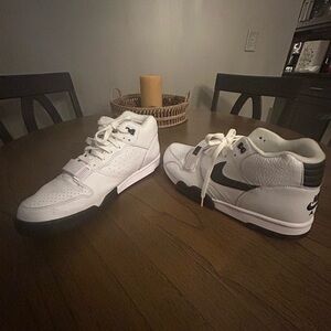 White and Black High-Top Sneakers Nik Air Trainers